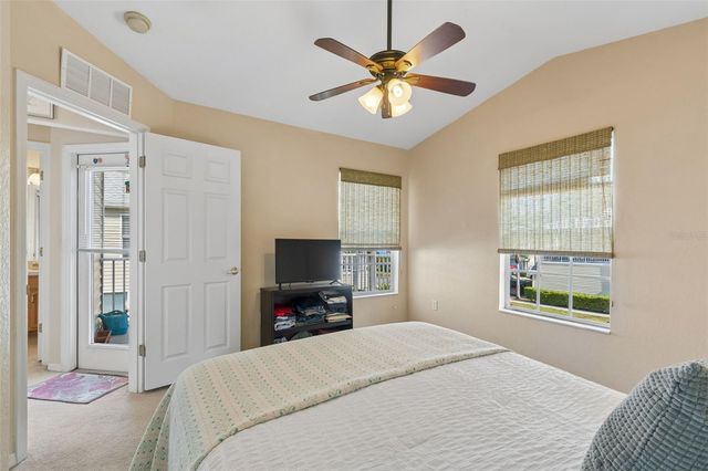 1633 HAMMOCKS AVENUE 1633, Lutz, FL 33549