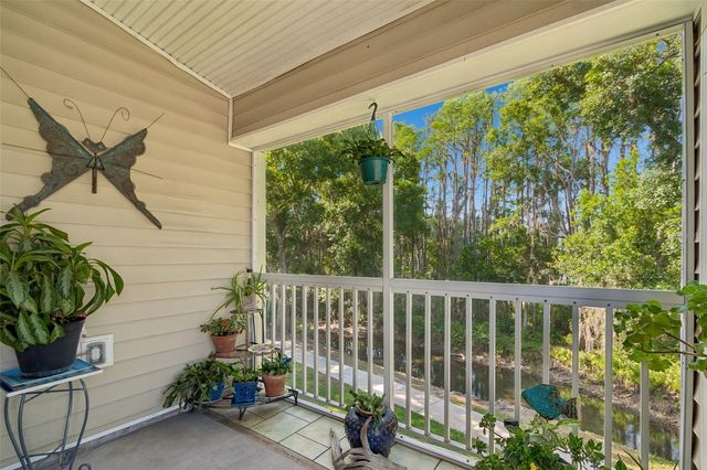 1633 HAMMOCKS AVENUE 1633, Lutz, FL 33549
