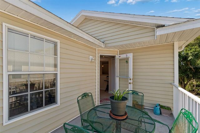 1633 HAMMOCKS AVENUE 1633, Lutz, FL 33549