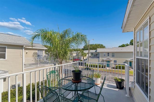 1633 HAMMOCKS AVENUE 1633, Lutz, FL 33549