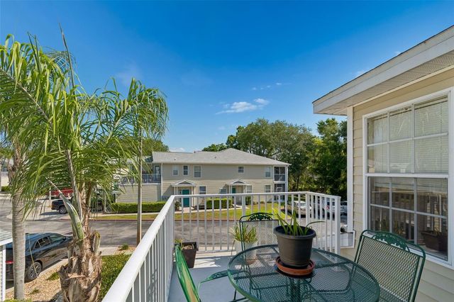 1633 HAMMOCKS AVENUE 1633, Lutz, FL 33549