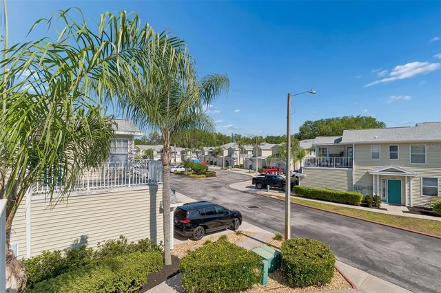 1633 HAMMOCKS AVENUE 1633, Lutz, FL 33549