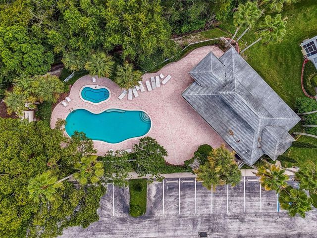 1633 HAMMOCKS AVENUE 1633, Lutz, FL 33549