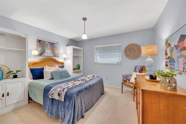 1608 WHITEBRIDGE DRIVE B, Palm Harbor, FL 34684