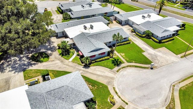 1608 WHITEBRIDGE DRIVE B, Palm Harbor, FL 34684