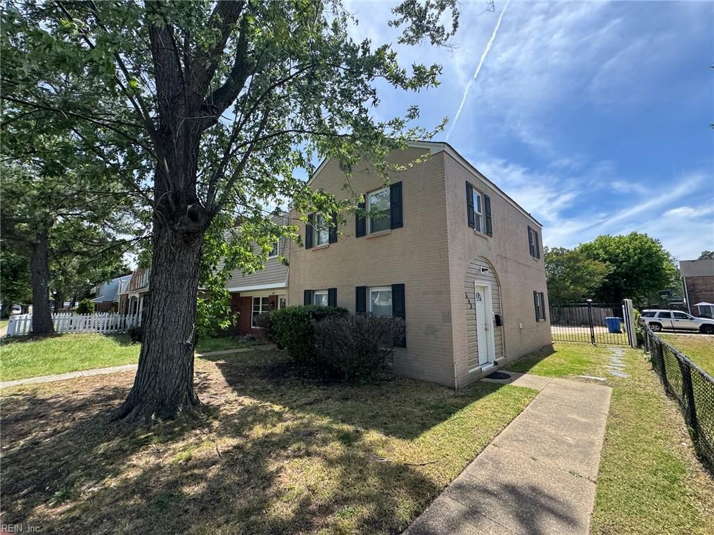 663 Baker RD, Virginia Beach, VA 23462