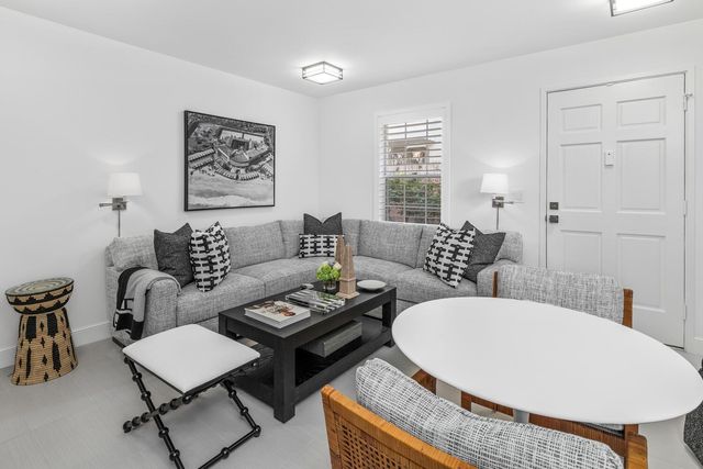134 Peruvian Avenue 104, Palm Beach, FL 33480