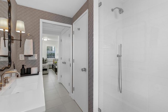 134 Peruvian Avenue 104, Palm Beach, FL 33480