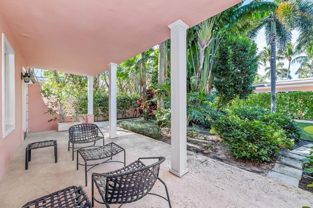 134 Peruvian Avenue 104, Palm Beach, FL 33480