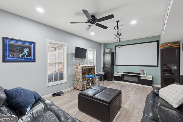 215 Revillion Way, Woodstock, GA 30188