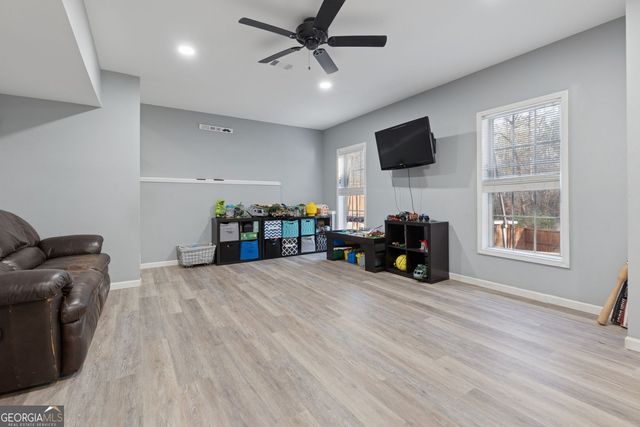 215 Revillion Way, Woodstock, GA 30188