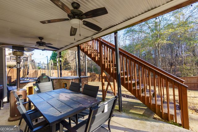 215 Revillion Way, Woodstock, GA 30188