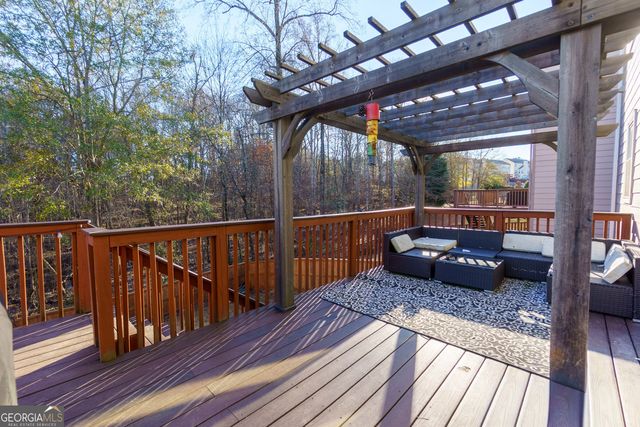 215 Revillion Way, Woodstock, GA 30188