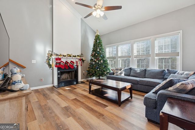 215 Revillion Way, Woodstock, GA 30188