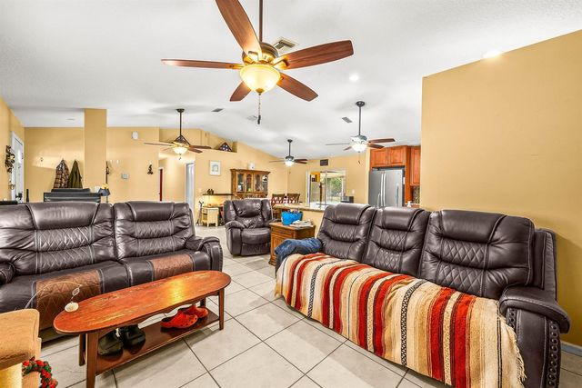 2195 F Road, Loxahatchee, FL 33470