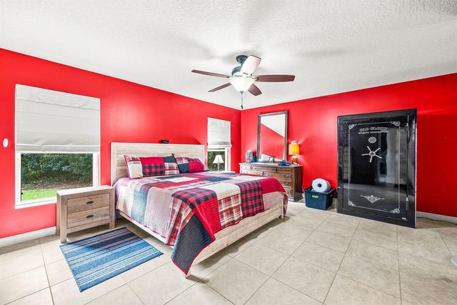 2195 F Road, Loxahatchee, FL 33470