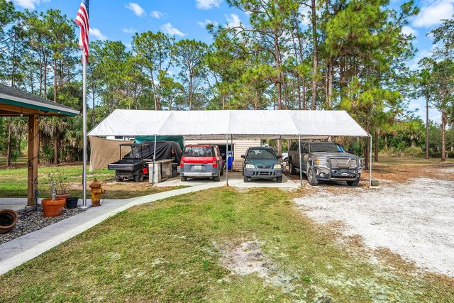 2195 F Road, Loxahatchee, FL 33470