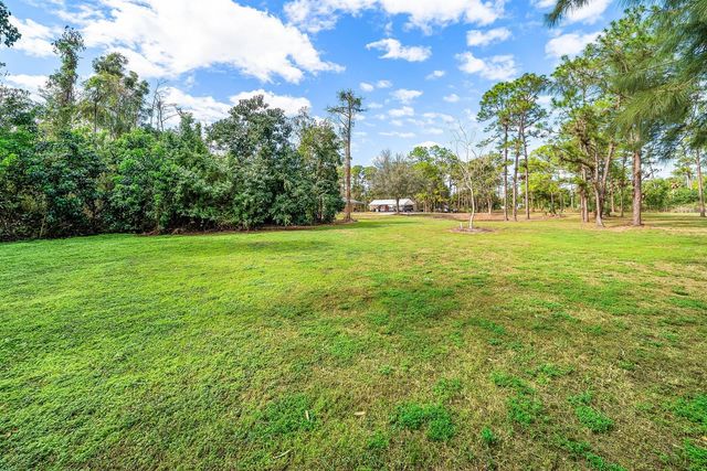 2195 F Road, Loxahatchee, FL 33470