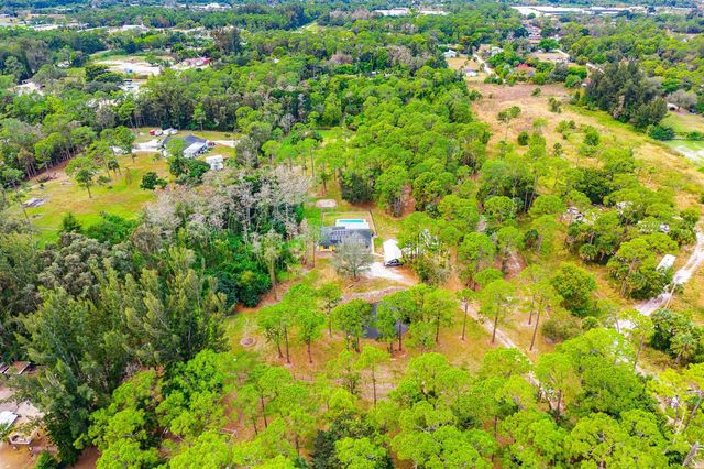 2195 F Road, Loxahatchee, FL 33470