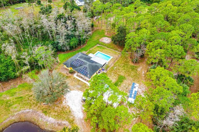 2195 F Road, Loxahatchee, FL 33470