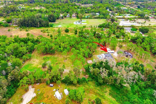 2195 F Road, Loxahatchee, FL 33470