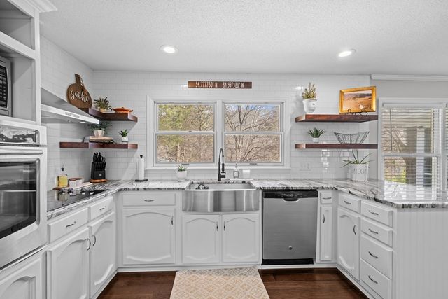 1946 Tibbs Terrace, Dalton, GA 30720