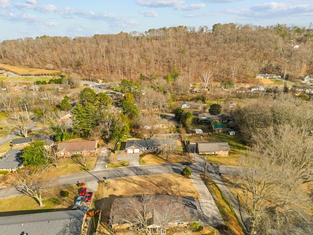 1946 Tibbs Terrace, Dalton, GA 30720