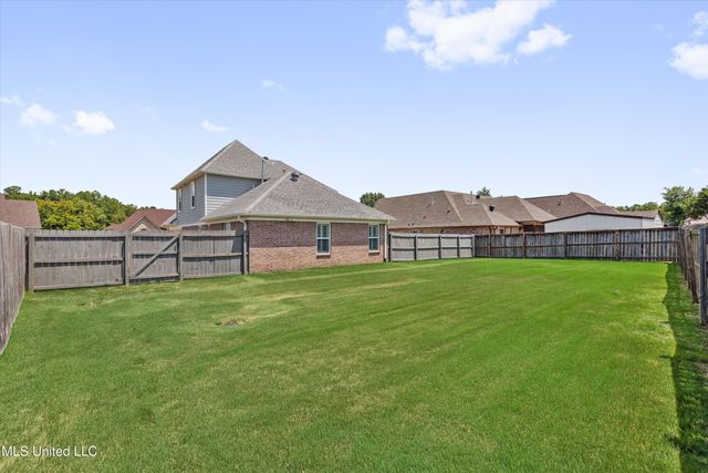 6315 Ivy Trails Drive, Olive Branch, MS 38654