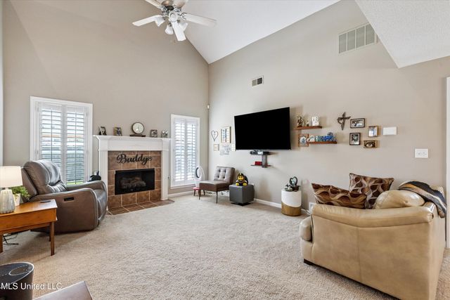 6315 Ivy Trails Drive, Olive Branch, MS 38654