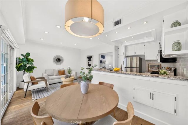 93 Goldenrod, Irvine, CA 92614