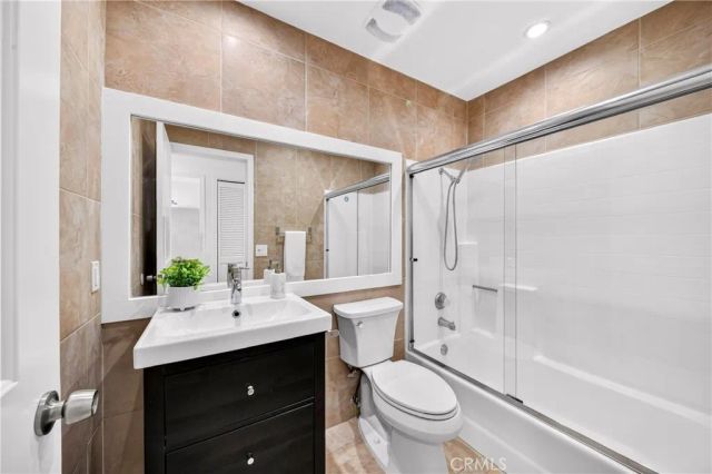 93 Goldenrod, Irvine, CA 92614
