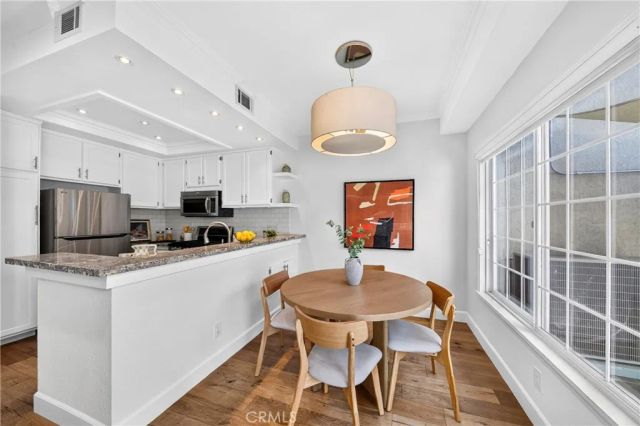 93 Goldenrod, Irvine, CA 92614
