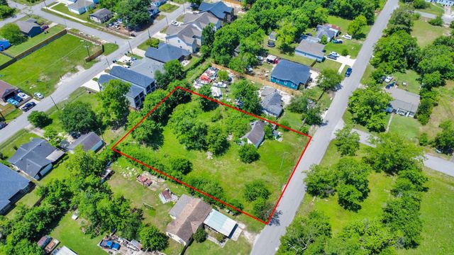 4312 Sunflower Street, Houston, TX 77051