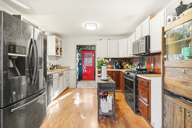 109 Freeman Hollow Ct, Goodlettsville, TN 37072