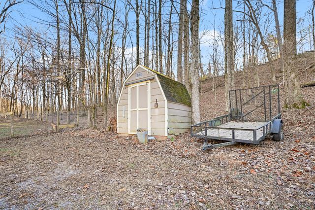 109 Freeman Hollow Ct, Goodlettsville, TN 37072