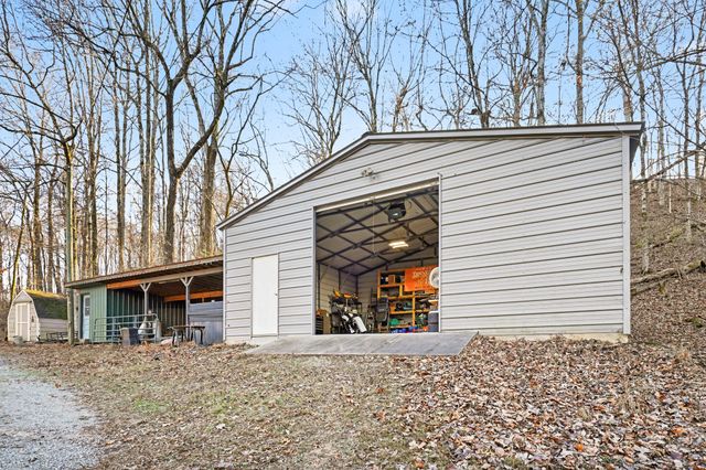 109 Freeman Hollow Ct, Goodlettsville, TN 37072