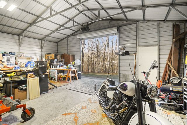 109 Freeman Hollow Ct, Goodlettsville, TN 37072