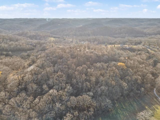 109 Freeman Hollow Ct, Goodlettsville, TN 37072