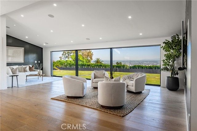 28056 Palos Verdes Drive East, Rancho Palos Verdes, CA 90275