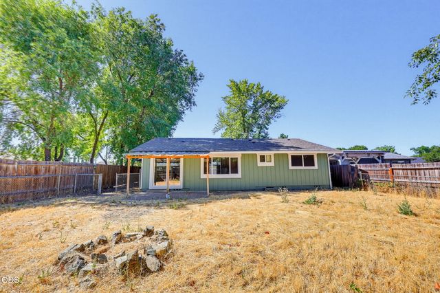 1995 Alpine Court, Medford, OR 97504