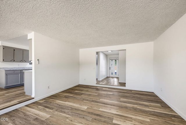 1995 Alpine Court, Medford, OR 97504