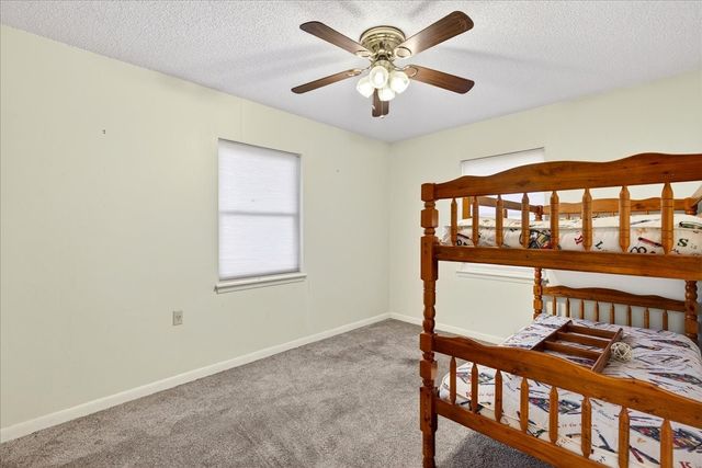 300 County Road 2100 Road, Seven Points, TX 75143