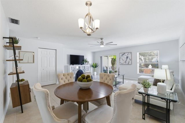 2700 BAYSHORE BOULEVARD 556, Dunedin, FL 34698