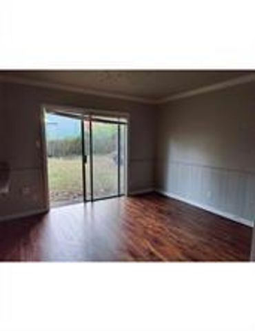 10546 Royal Oaks Drive, Houston, TX 77016
