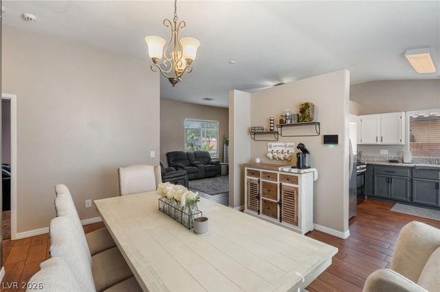 330 Desert Knolls Street, Henderson, NV 89014