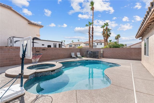 330 Desert Knolls Street, Henderson, NV 89014