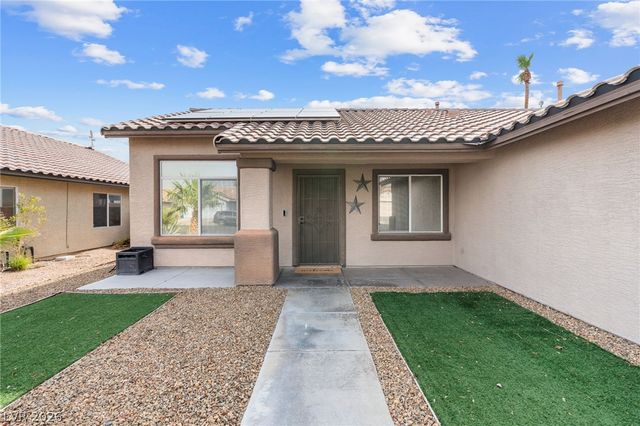 330 Desert Knolls Street, Henderson, NV 89014
