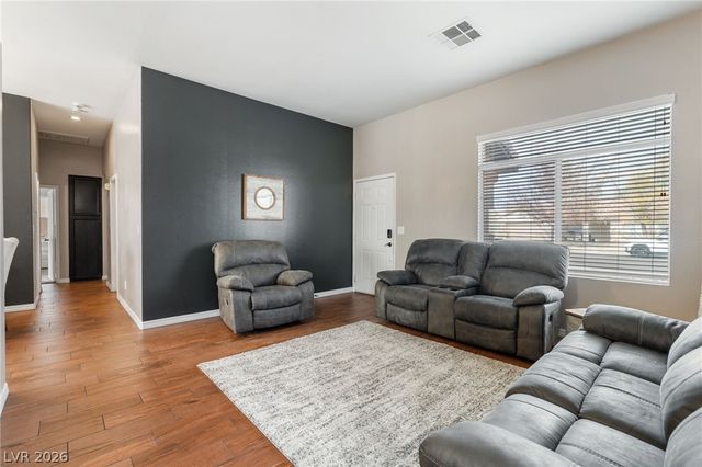 330 Desert Knolls Street, Henderson, NV 89014