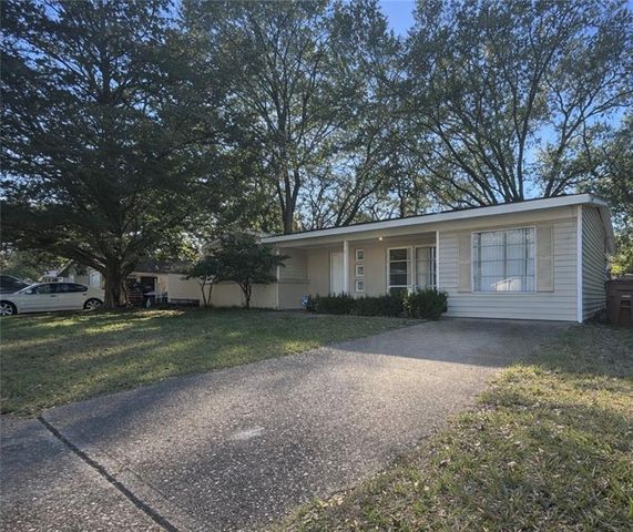 660 Halifax Drive, Mobile, AL 36609