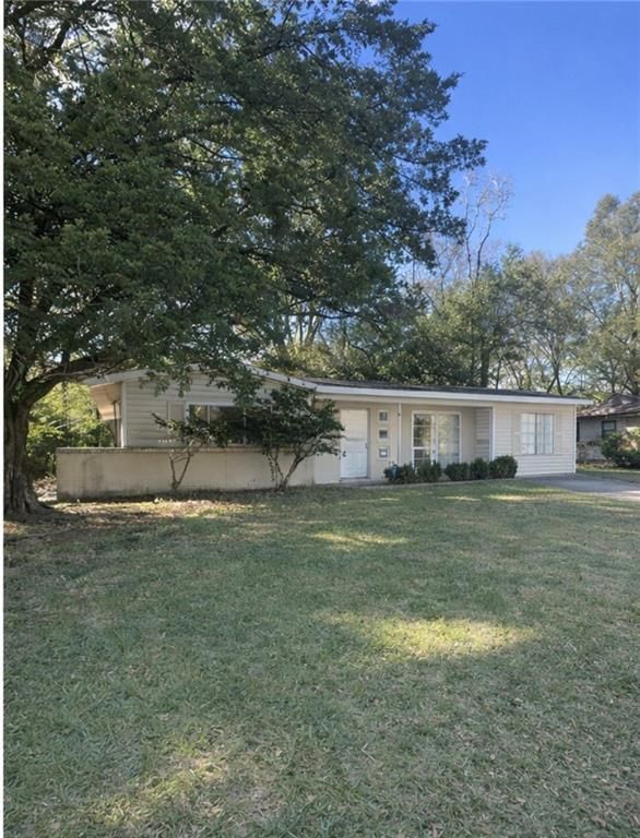 660 Halifax Drive, Mobile, AL 36609